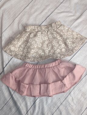 2-Pack Girls Floral Cream Skirt & Pink Ruffle Skirt - Elastic Waist
